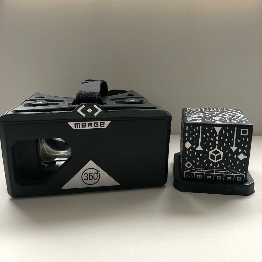 Merge cube and VR headset